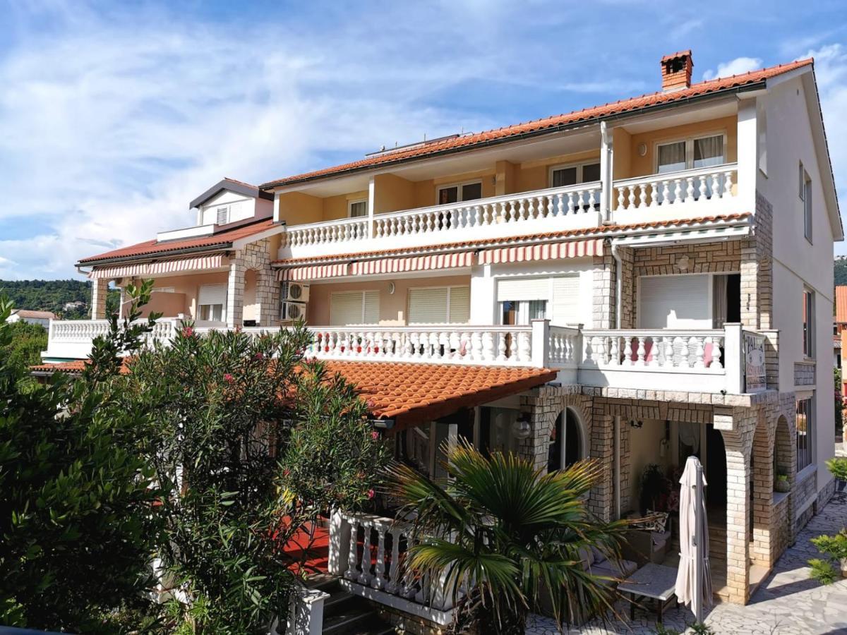 Palma Guesthouse Palit Exterior photo